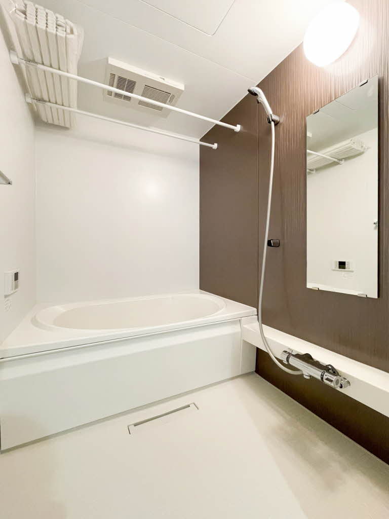 プリムベール岸町 201号-4