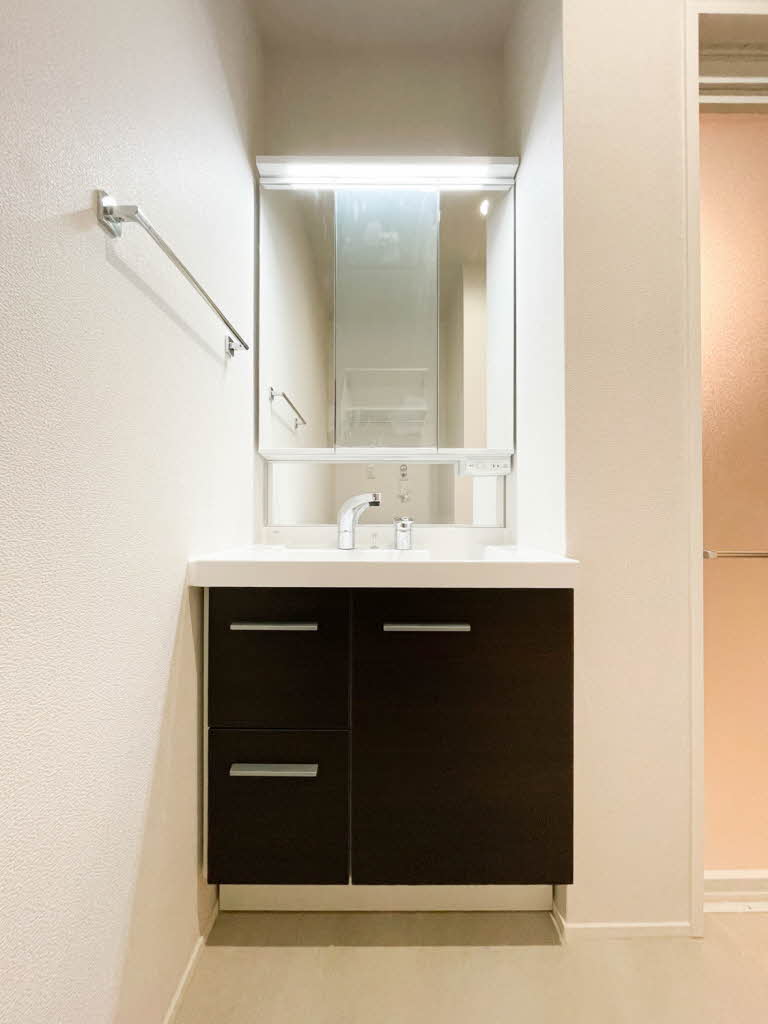 プリムベール岸町 202号-5