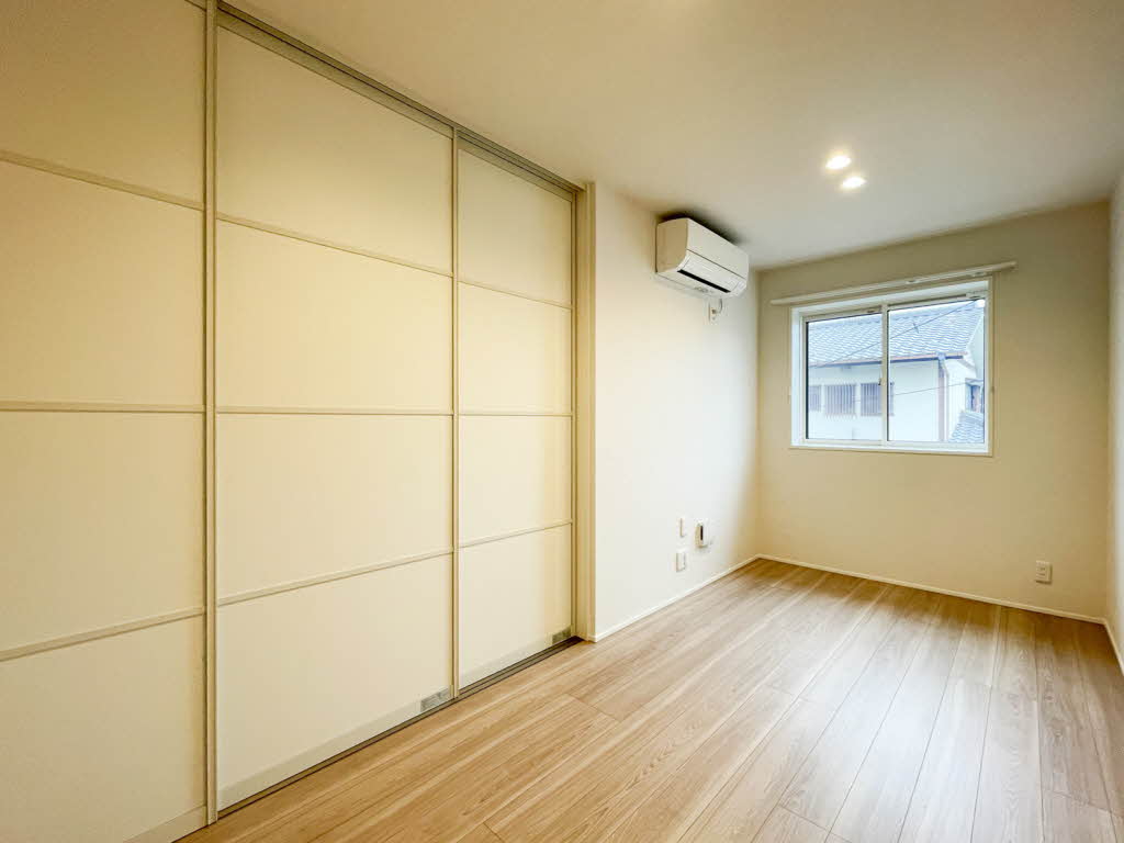 プリムベール岸町 202号-6