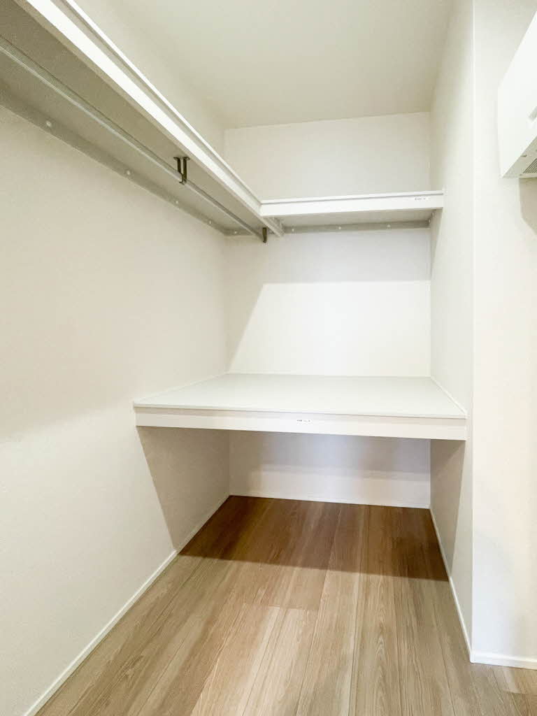 プリムベール岸町 302号-9