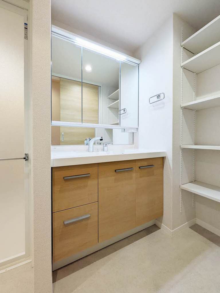 Ｋａｈｕｎａ　ｌｅａ　Ⅱ 401号-8