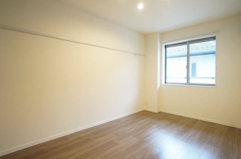 ピュアコート 202号-5