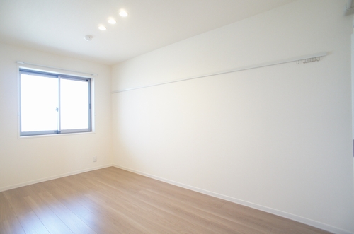 ロワイヤル　フレーズ 203号-6