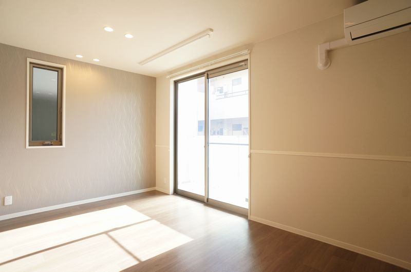 エニスタ 103号-2