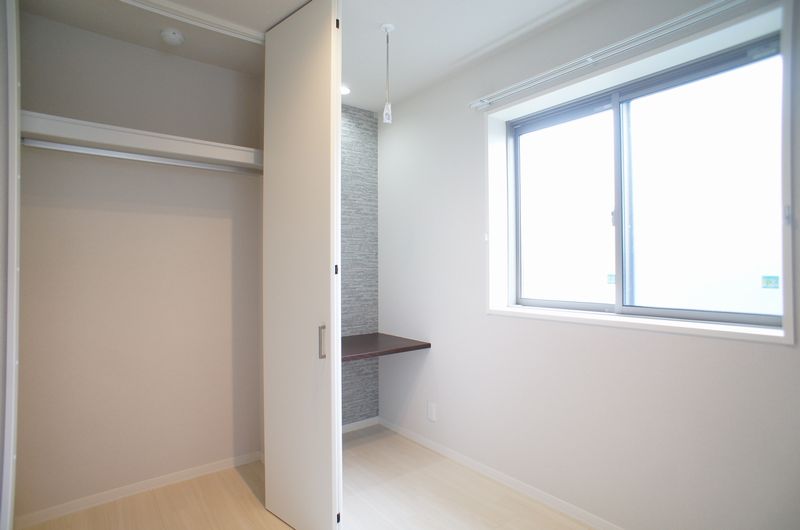 ヴィル　ルミエール 205号-5