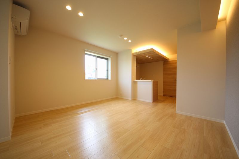 ディグニティー 206号-3