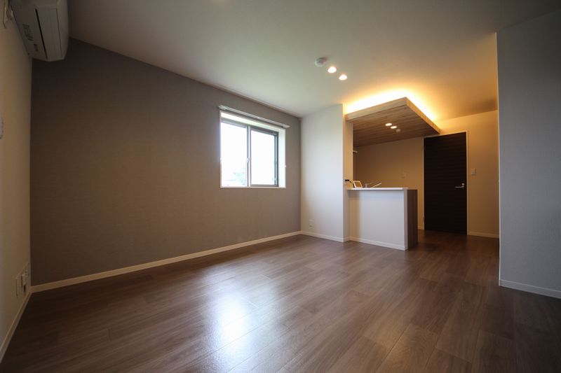 ディグニティー 306号-2