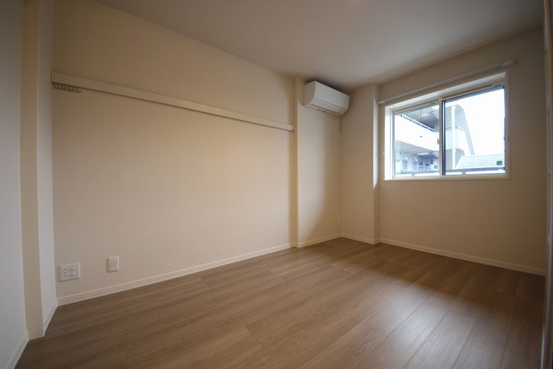 レオナ イースト 303号-4