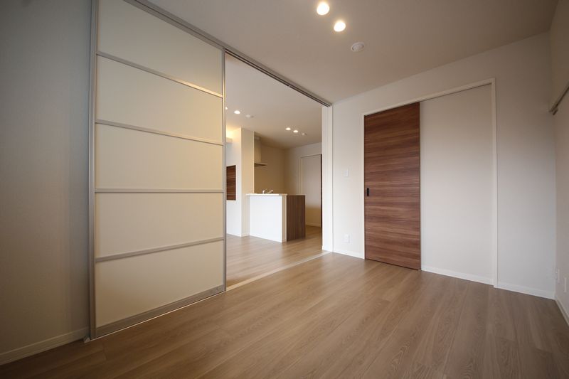 レオナ イースト 303号-5