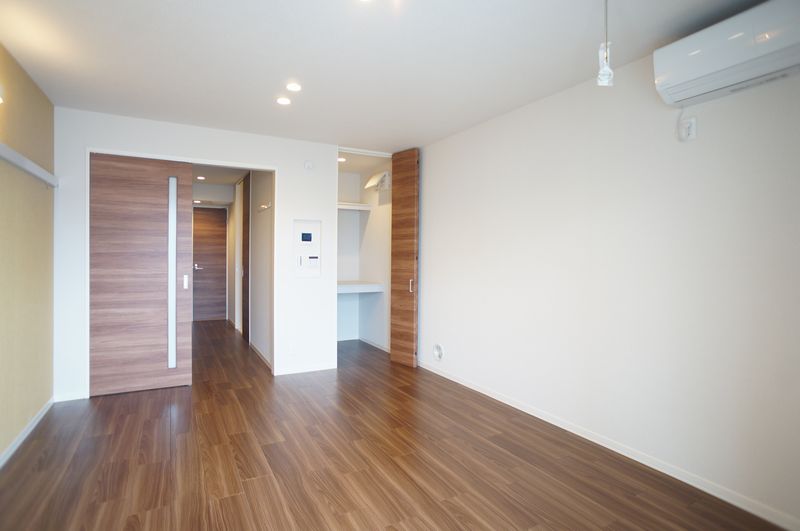 テネリタス 201号-11