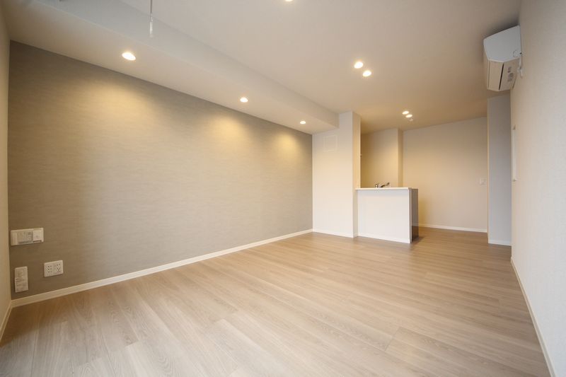 シャーメゾン　フィオーレ　ルナ 301号-2