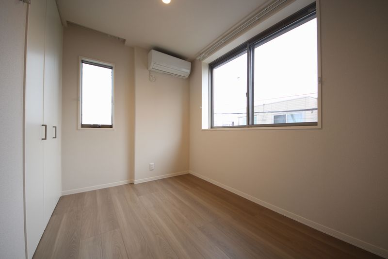 シャーメゾン　フィオーレ　ルナ 301号-5