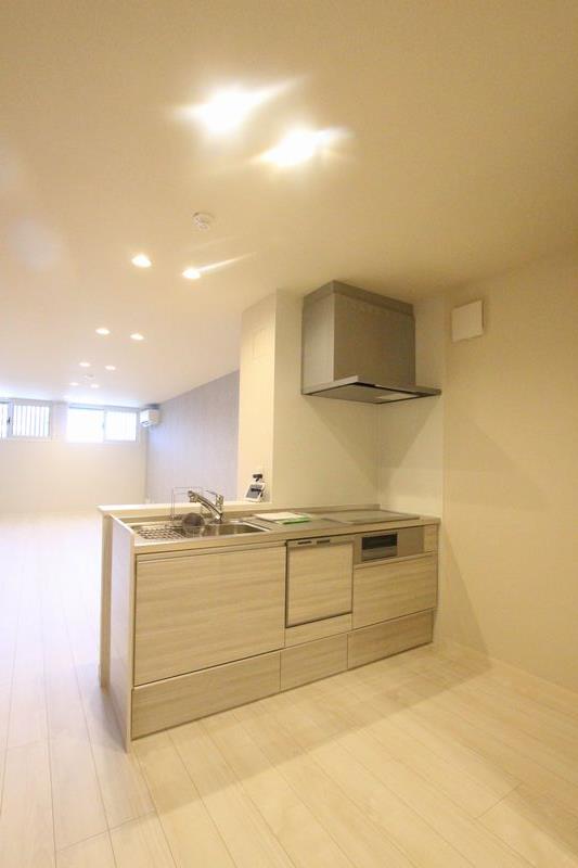 ウエスト　プレミアス 301号-3