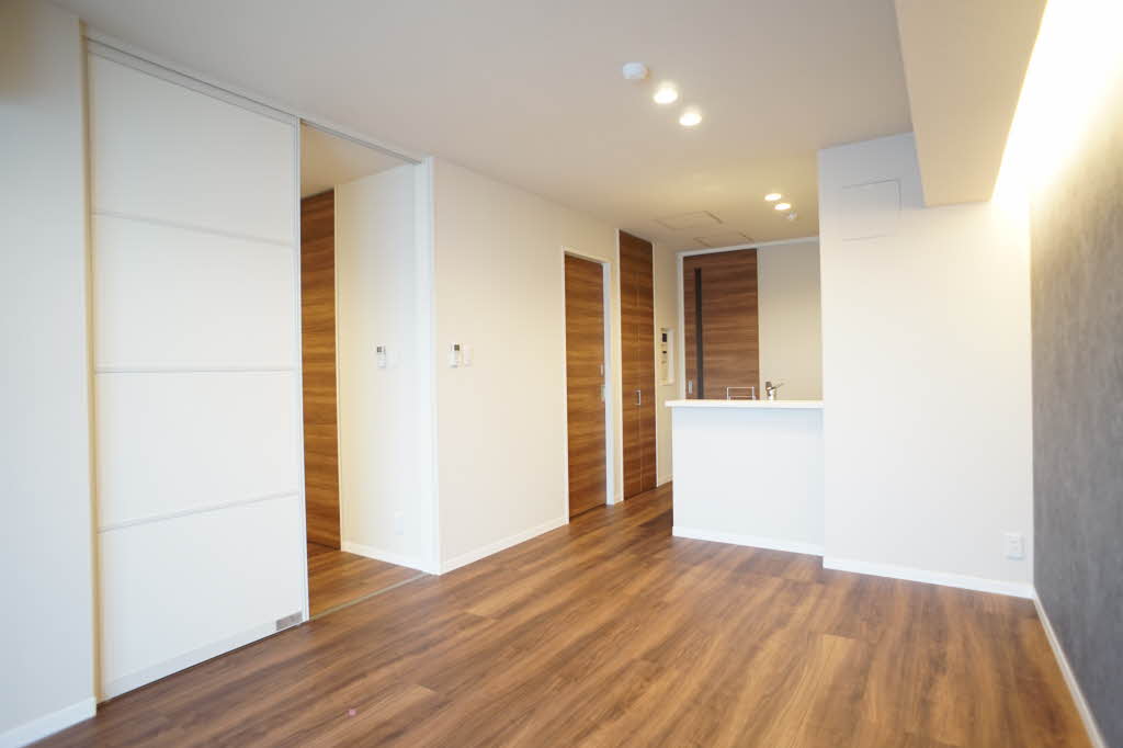 グランルージュ 303号-4