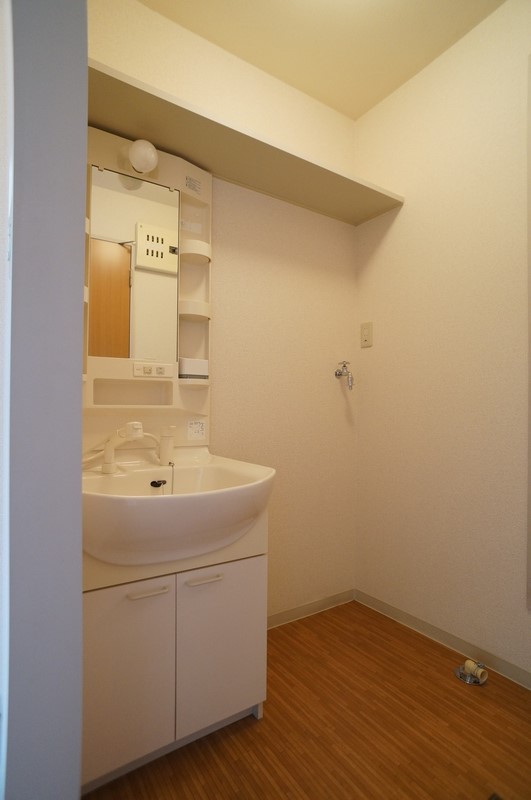 メイプルコート 102号-4