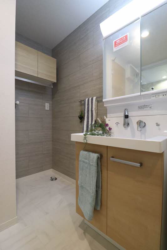 グランドール　Ｃ 102号-3