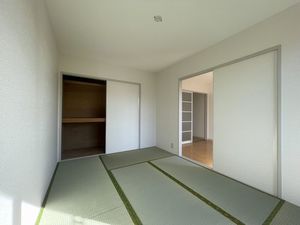 メゾン・ヒロキ 202号-4