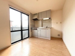 ルミエールＣ 202号-2