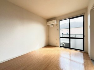 ルミエールＣ 202号-3