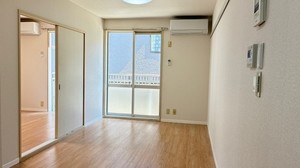 メゾン畑沢 101号-2