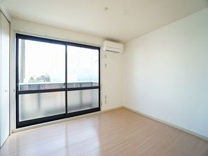 バ－ンホム長谷川Ｃ 101号-2