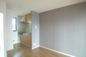 メゾンドクレ－ル 103号-2