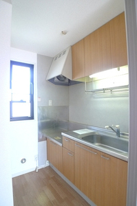 メゾンドクレ－ル 103号-3