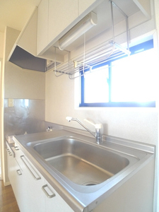 クレスト清見台Ａ 102号-3