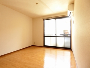 ハイツ・ノルド 102号-3