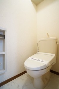 ヒルサイド三山 205号-6