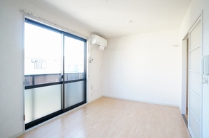 グレイス斎藤 201号-3