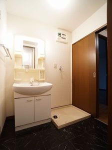 スワニーハイツ 101号-8