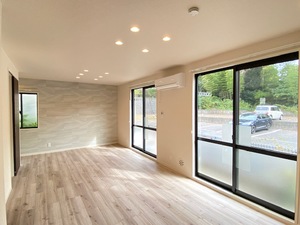 ディアス諏訪 D 101号-3