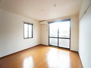 ヤマニヒルズＡ 201号-3