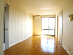 カサグランデⅡ番館 201号-2