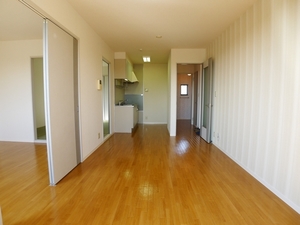 カサグランデⅡ番館 201号-3