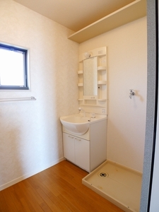 カサグランデⅡ番館 201号-8