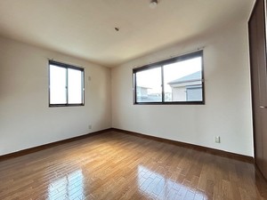 ルミエールB 202号-5