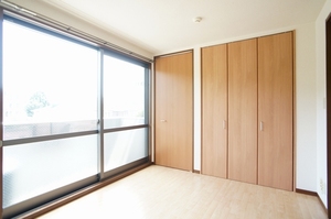 シャーメゾン四番館 102号-7