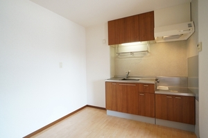 シャーメゾン四番館 102号-9