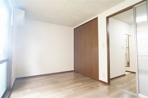 セピアコート 103号-2