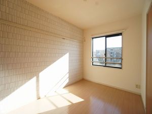 グリーンハイツ学園前壱番館 203号-5