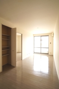 エスペランサⅠ番館 102号-2