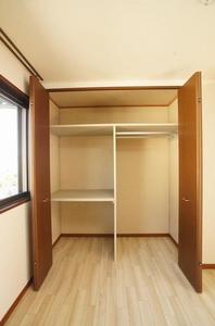 ソレイユ草紙山 202号-6