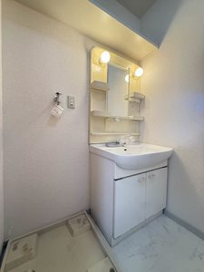 ヴァ・ルワールＡ 202号-8