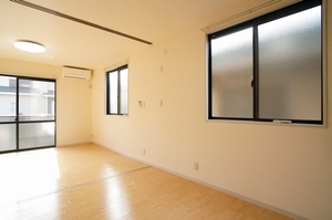 メルベーユ芝山 101号-2