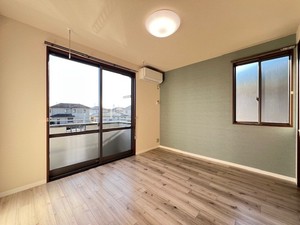 グリーンハイツ利　弐番館 203号-3