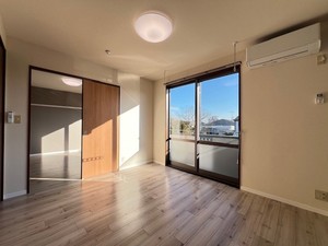 グリーンハイツ利　弐番館 203号-4