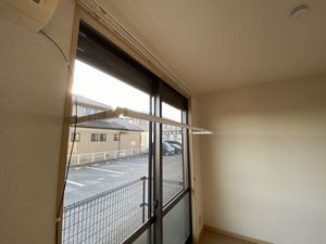 エミネンスＢ 101号-4