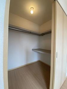 エミネンスＢ 203号-5